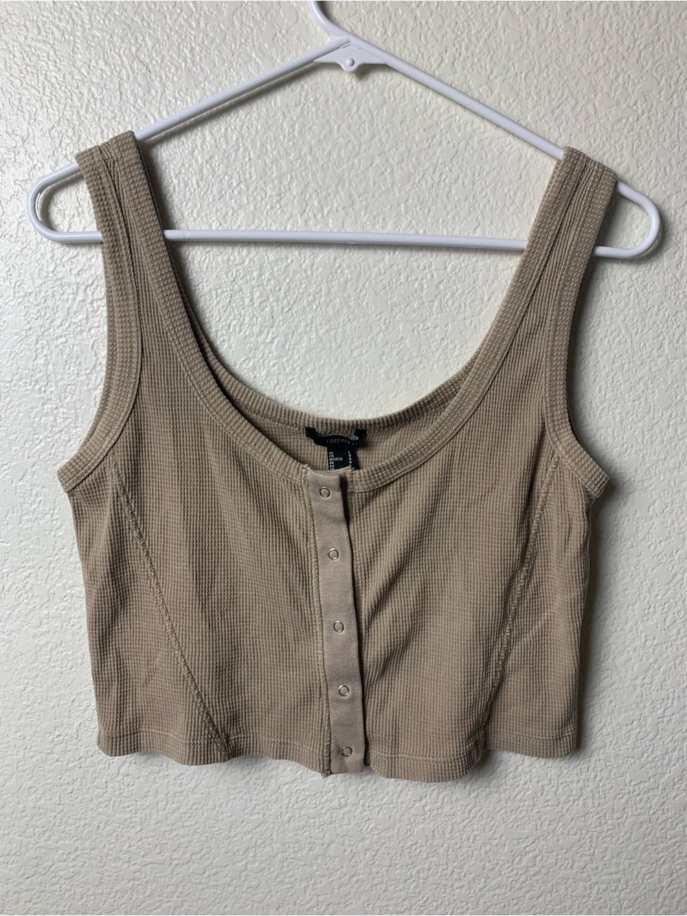 Forever 21 Beige Waffle Knit Crop Tank Top Womens Size L Henley Button Front